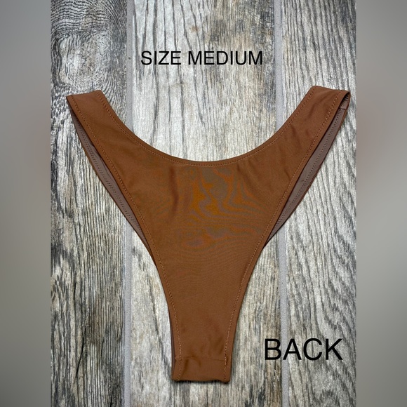 Blackbough 3 piece bikini - Picture 6 of 9